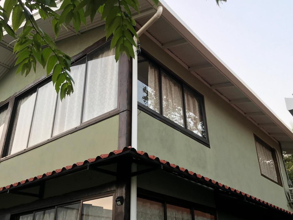Flor De Paraiso Bungalows Montezuma Exterior photo