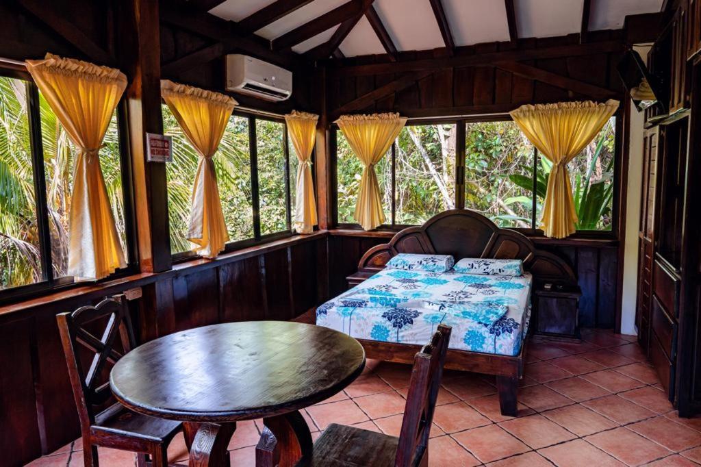 Flor De Paraiso Bungalows Montezuma Exterior photo